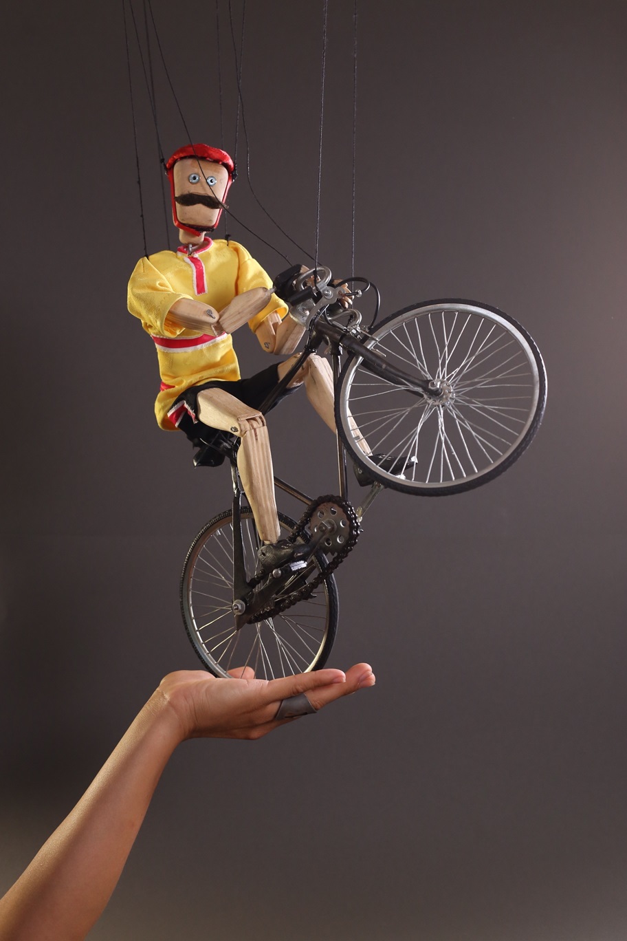DiFMarionette-by-Mirco-Bruzzesi-Costante_small