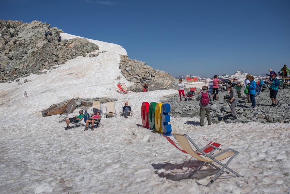 A Cima Presena, 3068m, nel complesso del Ghiacciaio dell’Adamello.